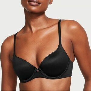 NWT Victoria Secret Body by Victoria Lined Demi Bra Size:40D